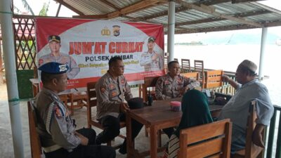 Jumat Curhat Polsek Lembar, Warga Teluk Waru Bahas Kamtibmas dan Antisipasi Banjir