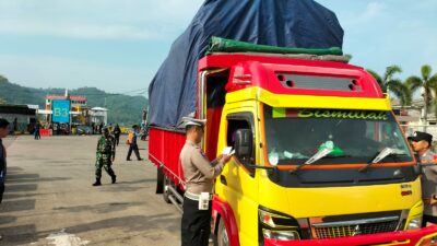 Keamanan Mudik di Pelabuhan Lembar: Pemeriksaan Ditingkatkan