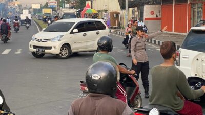 Serunya Ngabuburit di Kediri! Polisi Turun Langsung Jaga Ketertiban