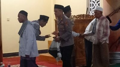 Tarawih Keliling Kapolsek Kediri, Pesan Kamtibmas & Antisipasi Balap Liar
