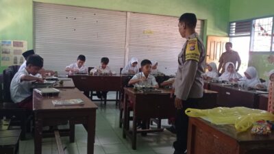 Polsek Gerung Kawal Ketat Program Makan Bergizi Gratis di Lombok Barat, Pastikan Berjalan Lancar