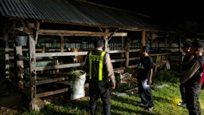 Keamanan Masyarakat Ditingkatkan, Polsek Sekotong Rutin Patroli Malam
