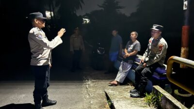 Tingkatkan Keamanan Perbatasan, Polsek Kediri Intensifkan Patroli Blue Light Dini Hari