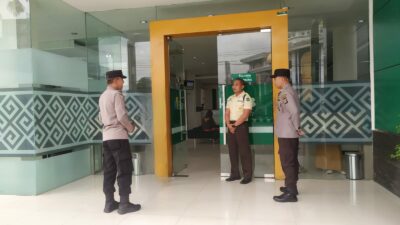 Tingkatkan Keamanan, Polsek Gerung Intensifkan Patroli Antisipasi Premanisme dan Kejahatan Lainnya