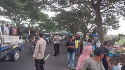 Kecelakaan Truk di Lombok Barat: Satu Korban Jiwa, Polisi Bertindak Cepat