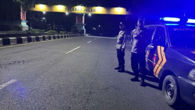 Patroli Rutin Polsek Kuripan Perkuat Stabilitas Kamtibmas