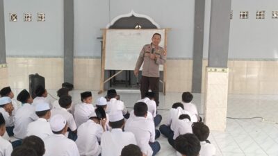 Kenakalan Remaja Jadi Fokus Sosialisasi Polres Lombok Barat di Aik Ampat