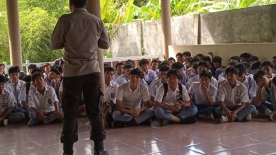 Sosialisasi Kepolisian Lindungi Generasi Muda dari Kenakalan