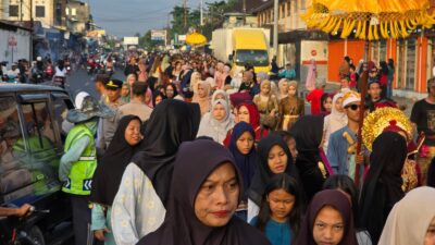 Tradisi Nyongkolan di Lombok Barat: Polsek Kediri Pastikan Acara Berjalan Lancar