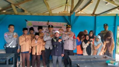 Polsek Sekotong Gelar ‘Polsek Menyapa Sekolah