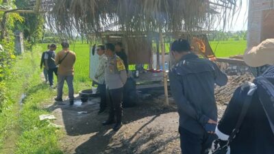 Optimalisasi Lahan Pertanian Lewat Pendampingan Polisi di Desa Beleka