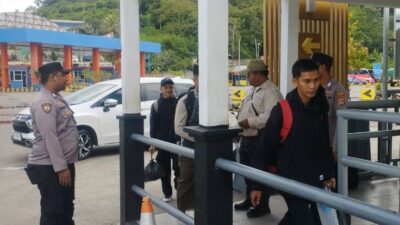 Penyeberangan Lembar-Bali Aman dan Tertib