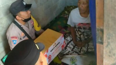 Hari Bhayangkara 79 Polsek Kediri Gelar Baksos di Dusun Ombae
