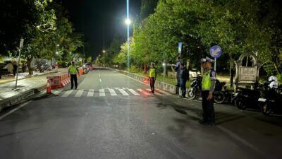Patroli Malam Satlantas Polres Lombok Barat Jaga Ketertiban Lalu Lintas dan Cegah Balap Liar