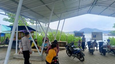 Patroli Rutin Polsek Sekotong: Cegah Kriminalitas di Kawasan Wisata Lombok Barat