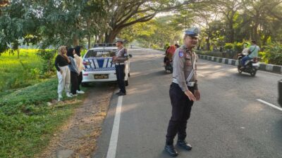 Edukasi dan Pencegahan 3C di Jalur Vital BIL oleh Satlantas Lombok Barat