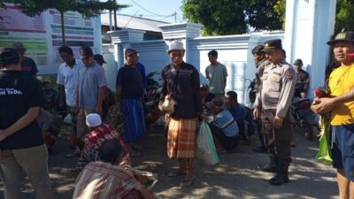 Silaturahmi Polres Lombok Barat di Pasar Segenter Warga Diajak Aktif Jaga Keamanan