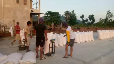 Jagung Petani Gerung Lolos Uji Kualitas, Siap Diserap Bulog NTB